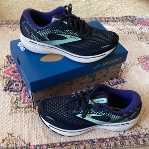 WIDE Brooks Women's Ghost 14 Neutral Running Shoe